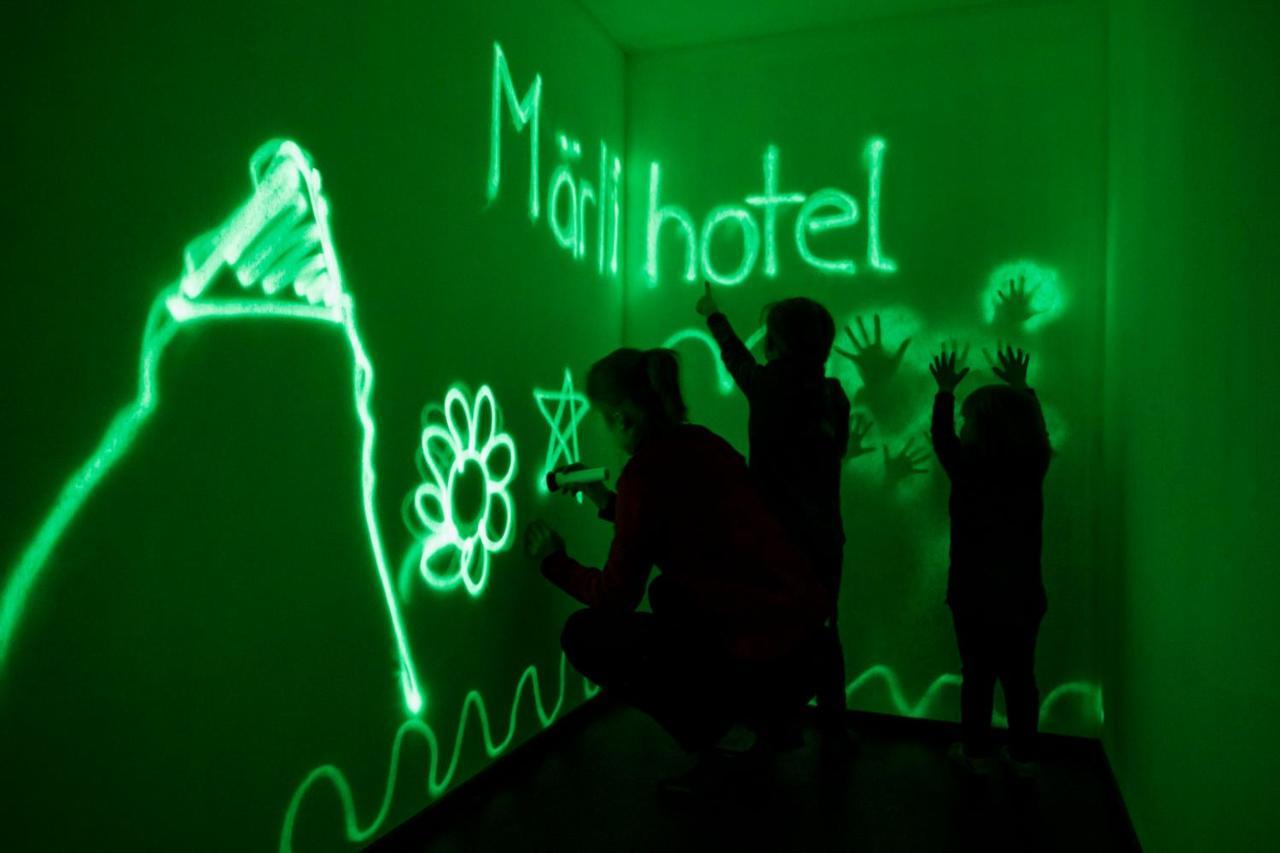 Maerchenhotel Браунвалд Екстериор снимка